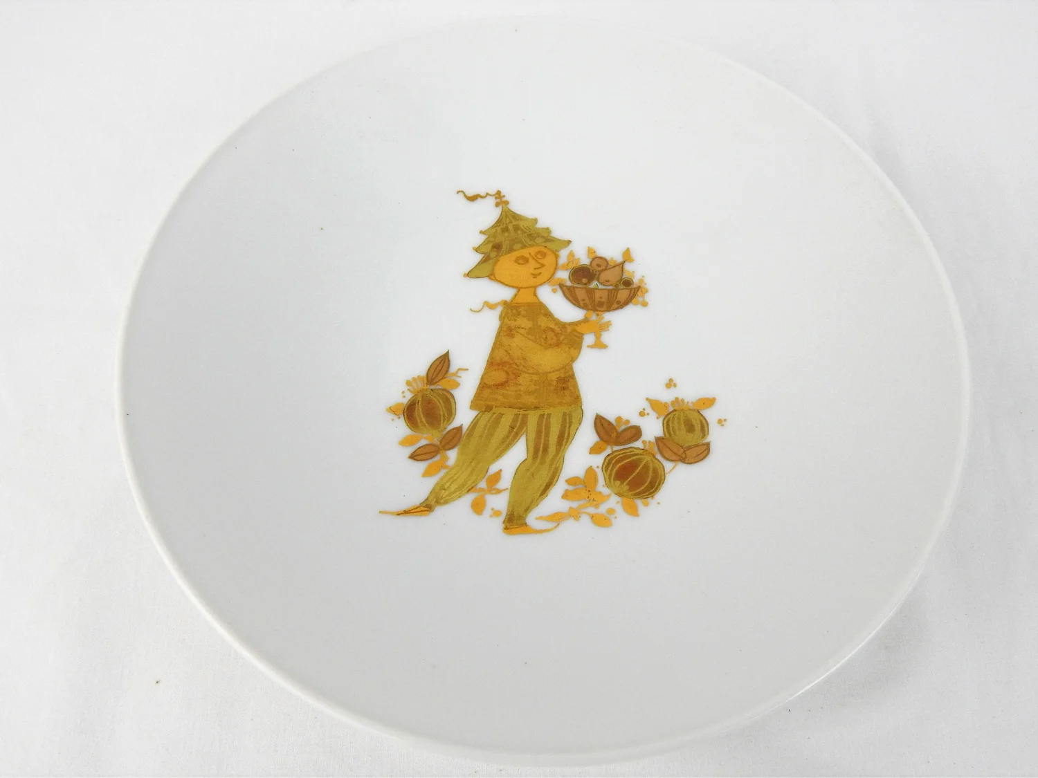 Bjorn Wiinblad- Romanze Rosenthal Plate — The Gilded Owl